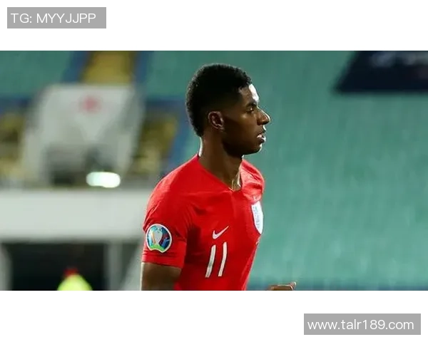 种族歧视阴影下的足球明星们如何勇敢面对挑战与改变